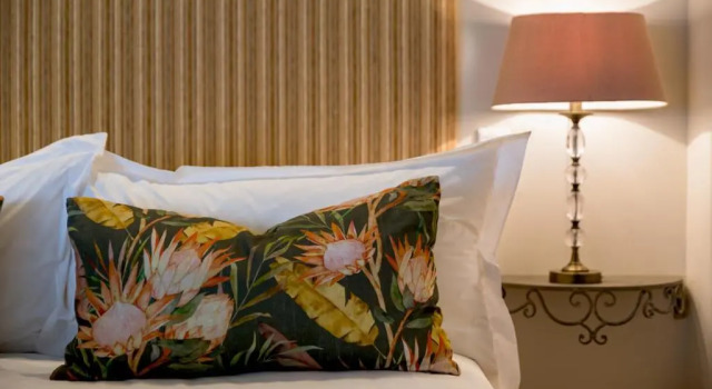 Люкс Fernwood Manor Boutique Guest House
