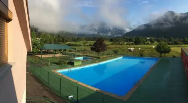 Pinarillos, Book Hotel Hotels in Aragon with Parking, Parking
