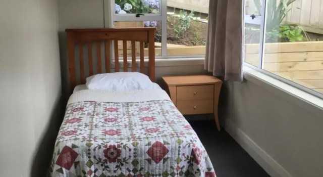 4 Parris St, Book Hotel New Plymouth Stratford Mountain Club