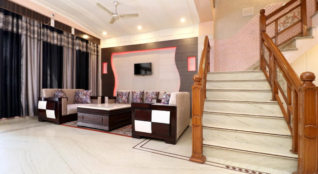 OYO 22774 Kumar Hotel, Book Hotel Jalandhar Punjab