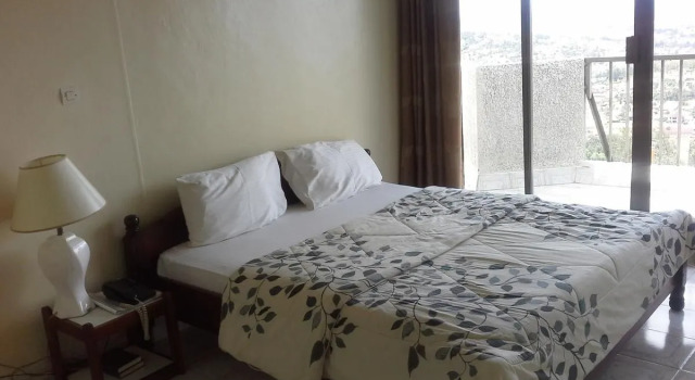 Okapi Hotel
