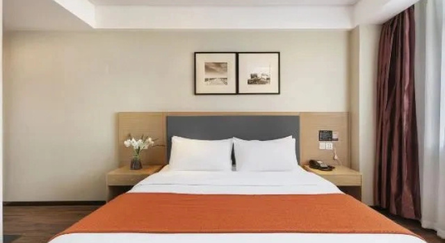 Двухместный люкс Business Century Star Holiday Hotel (Nanyang Beijing Avenue Branch)