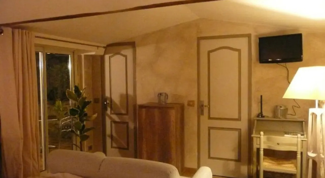Chambres dhôtes dAntardieu, Réserver Hôtel Saint-Junien Haute-Vienne