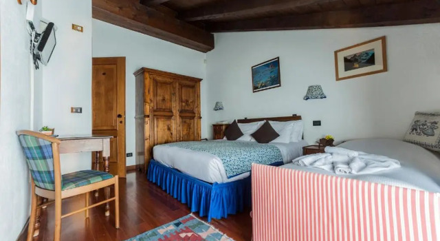 Hotel Baita Cretaz, Забронировать Отель Отели Брей-Червиния 3 звезды, рядом с Лыжный подъемник Червиния, 3*