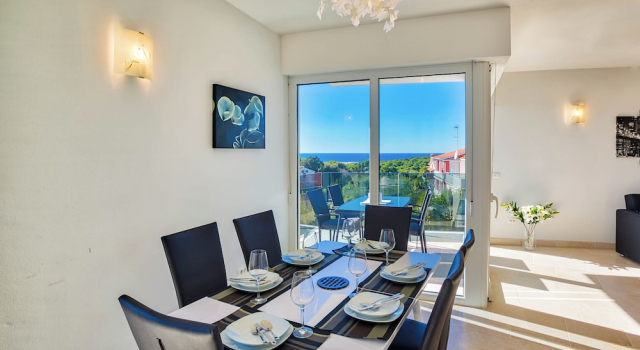 Апартаменты с балконом Apartments Villa Sky