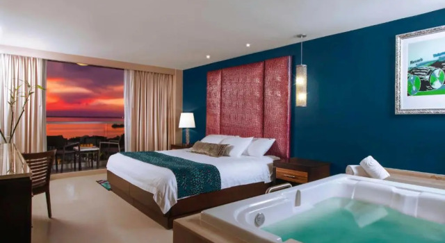 Семейный номер Deluxe с 2 комнатами с видом на залив Hard Rock Hotel Cancun - All Inclusive