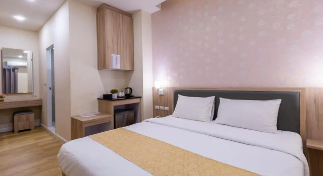 Двухместный номер Deluxe Leela Orchid Hotel