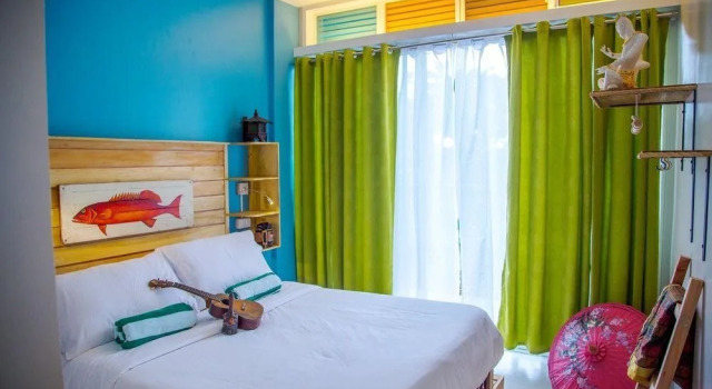 Flotsam and Jetsam Artist Beach Hostel, Book Hostel San Juan La Union