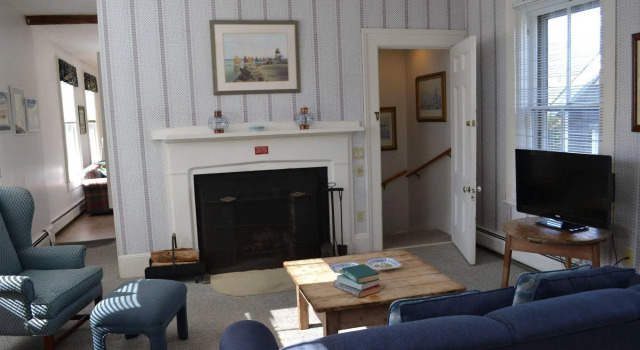 Mariner House, Varaa Hotelli Hotellit New England uima-altaalla, Uima-allas