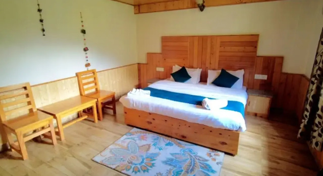 Cascade Mountain Retreat Manali