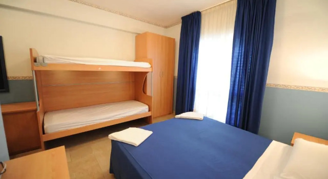 Трёхместный номер Standard Santa Lucia Hotel