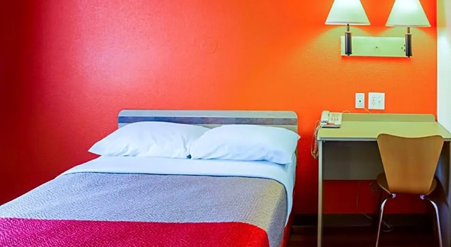 Номер Standard Motel 6-Porterville, CA