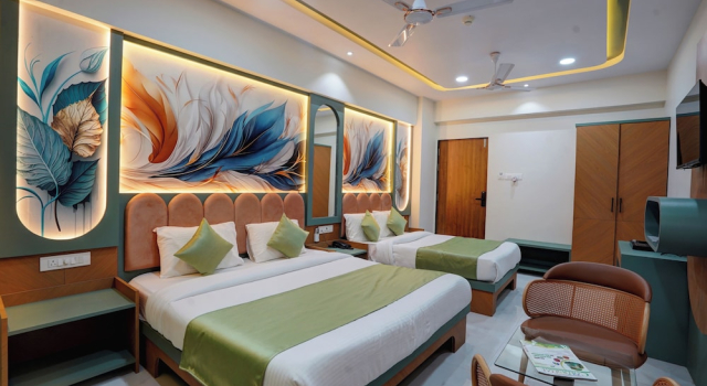 Семейный номер Standard с балконом Hotel Balaji Residency Dombivli