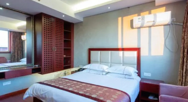Люкс Deluxe Huajian Hotel