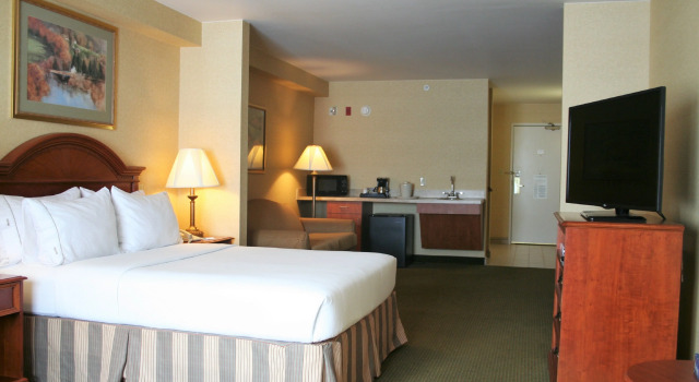 Holiday Inn Express Hotel & Suites Drums-Hazelton, Rezerwuj Hotel Drums The Poconos