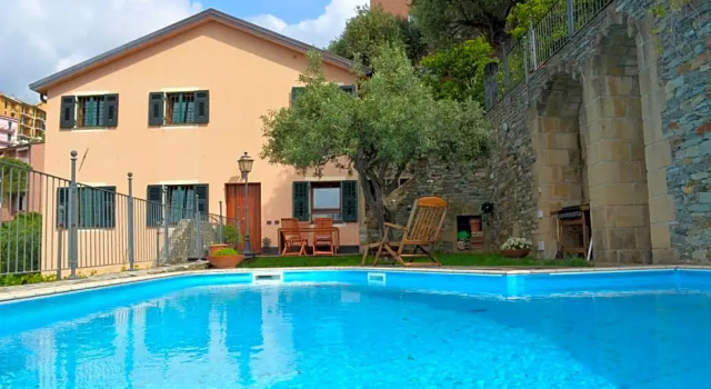 Ca da Muntà bed and breakfast, Забронировать Отель Аренцано Итальянская Ривьера