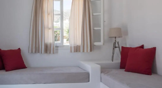 Paradise Apartments Studios, Prenota Appartamento Mylopotas Ios