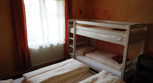 Четырёхместный номер Standard Hotel Krone