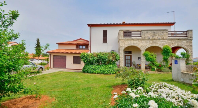 Apartments Adelmo, Reserva ahora Apartamento Hoteles en Pula con aparcamiento, Aparcamiento