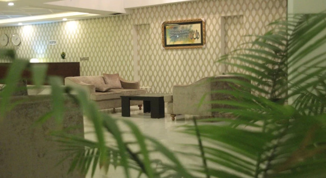 Grand Millennium Hotel, Rezerwuj Hotel Tanie hotele w Lahaur, w pobliżu Lahore Stock Exchange
