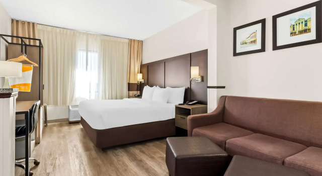 Двухместный люкс Comfort Suites Lumberton North