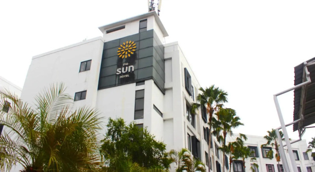 The Sun Hotel Sidoarjo, Book Hotel 3-Star Hotels in Sidoarjo, 3*