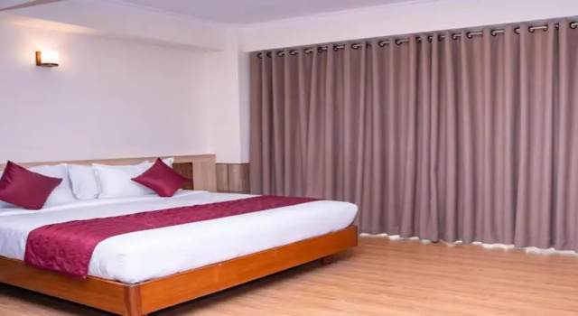 MeroStay 137 Hotel Eye