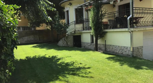 Апартаменты Palma Villa in City Park Budapest - semi suteren