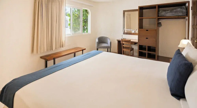 Люкс Hotel & Suites El Moro