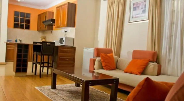 Апартаменты с 3 комнатами Natural Oak Apartments