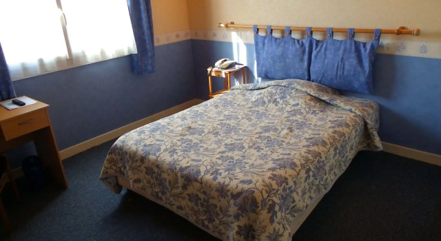 Le Lyon Vert, Prenota Hotel Commentry Allier