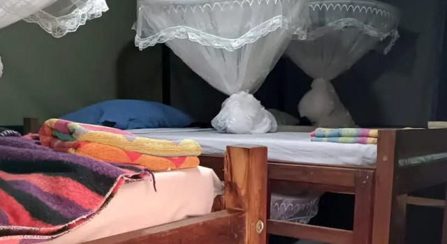 Ruby - Casa de Hospedes - Backpackers, Buchen Sie Hotel Nampula Mosambik