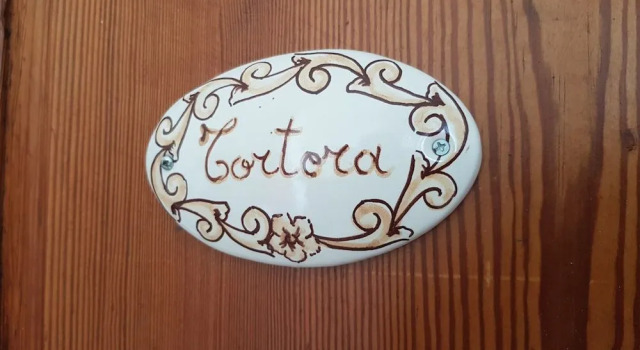 Tortora Room in Garibaldi Square, Забронировать Отель Отели Неаполя с завтраком, рядом с Кафедральный собор Неаполя, Завтраки