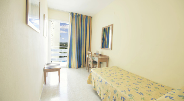 azuLine Hotel Pacific, Rezerwuj Hotel Hotele w Majorka z parkingiem, Parking