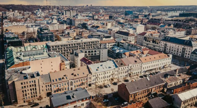 Beautiful apartment in the heart of Kaunas, Забронировать Апартаменты/квартира Апартаменты Каунаса, рядом с Церковь Святого Креста ордена Кармелитов, Апартаменты/квартира
