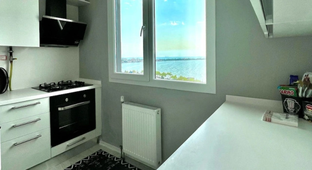 Апартаменты Perfect Lake view Entire Apartment