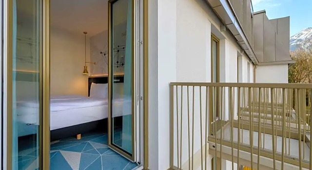 Двухместный семейный номер Comfort с балконом ibis Styles Bad Reichenhall