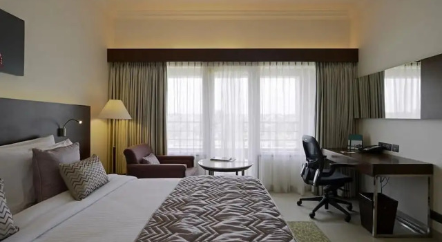 Номер Executive Hotel Naveen