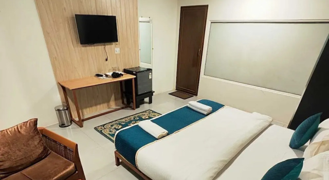 The Sunbliss Cottages, Rezerwuj Hotel Morjim North Goa