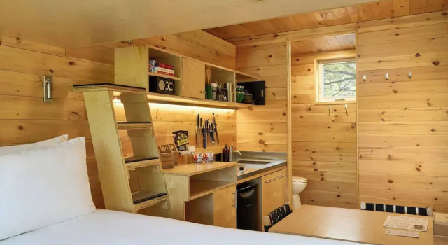 Четырёхместный номер Standard Postcard Cabins Starved Rock, Outdoor Collection by Marriott Bonvoy