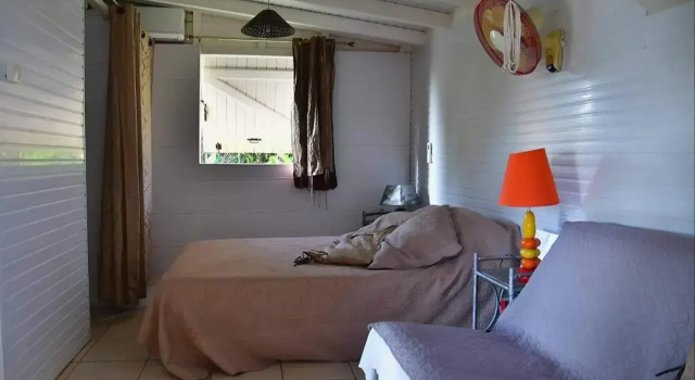 Bungalow tropical, Rezerwuj Hotel Hotele w Basse-Terre z parkingiem, Parking