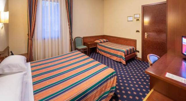 Трёхместный номер Classic Hotel Royal