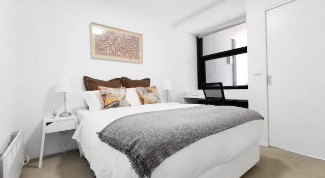 Hawthorn Elegant Lifestyle 1 Bedroom Apartment, Book Apartment Melbourne 
