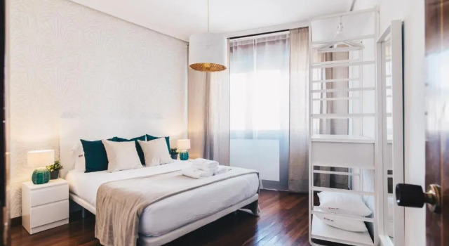 Zumalakarregi Apartment by People Rentals, Rezerwuj Apartament Hotele w Baskonia z parkingiem, Parking