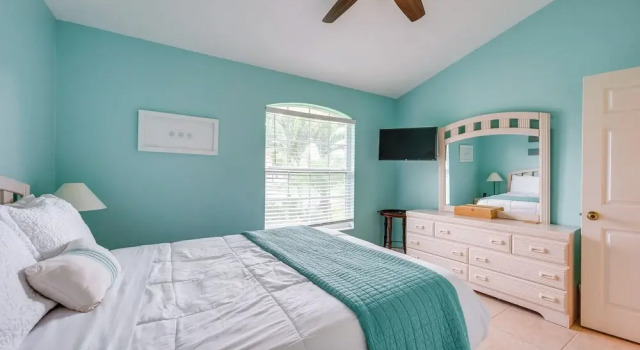 Marco Island Vacation Rental: Heated Pool & Lanai!, Забронировать Отель Отели Марко-Айленд 3 звезды, рядом с Marco Walk Plaza, 3*