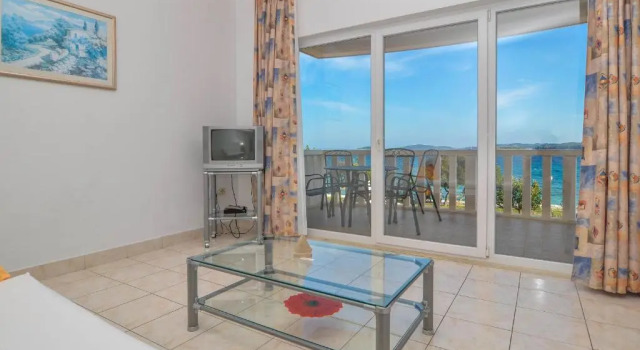 Апартаменты c 1 комнатой с видом на море Apartments Villa Iva