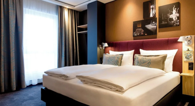 Номер Standard Motel One Stuttgart-Mitte