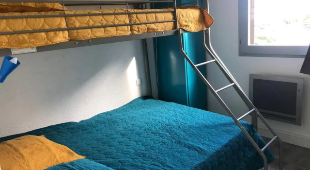 Appartement Port Leucate, 2 pièces, 4 personnes - FR-1-81-535, Book Lejlighed Hoteller i Corbières med parkering, Parkering