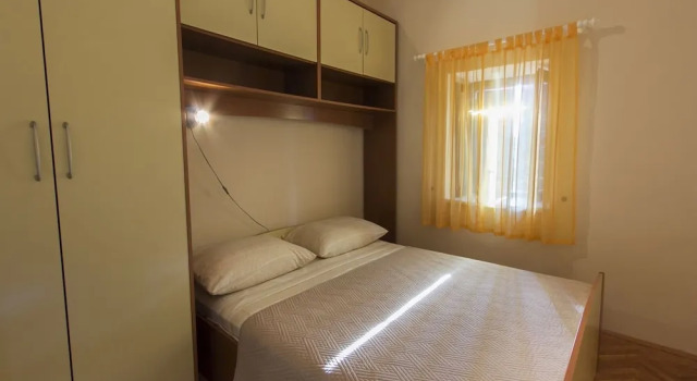 Homely Holiday Home in Seline Near Sea
