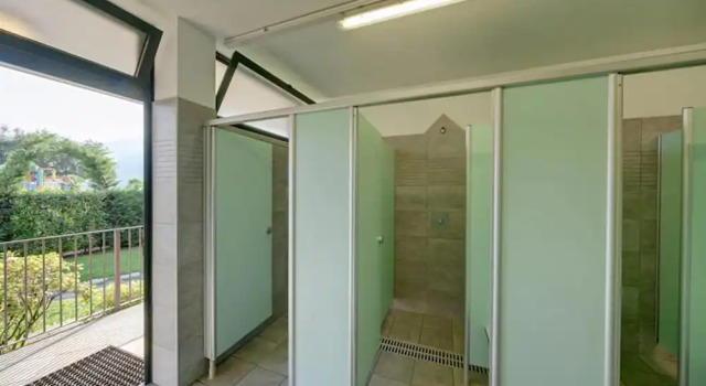 Camping Villaggio Isolino, Book Campingplads Camping og glamping i Piedmont, Campingplads